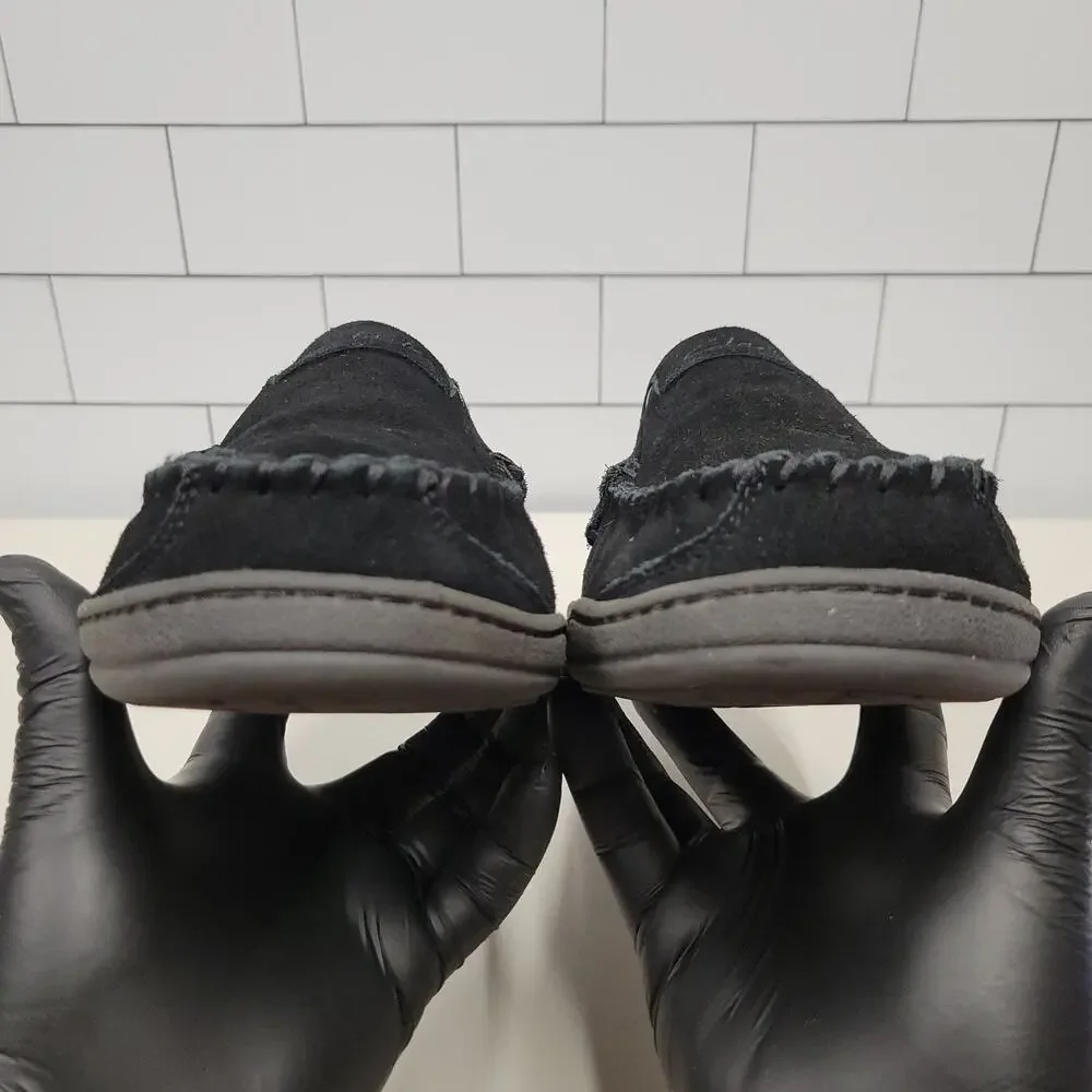 Clarks Andy Men's Black Suede Moccasin Slippers Size 11M Cozy Indoor Outdoor